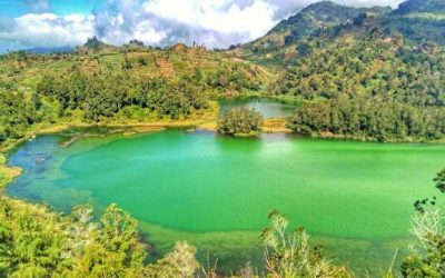 Telaga Warna Lake in Dieng