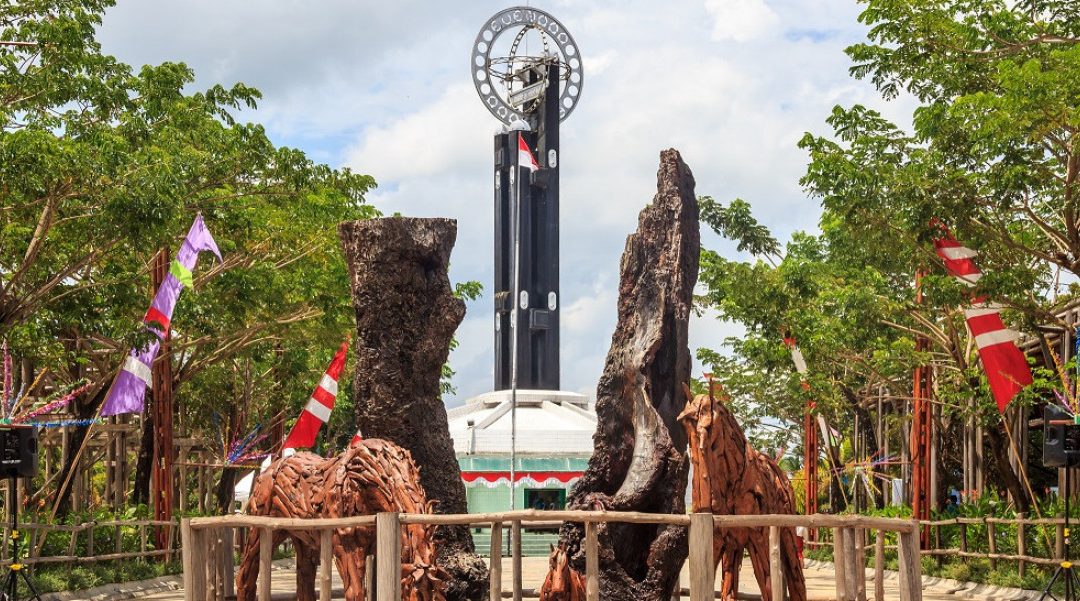 Monumen Khatulistiwa