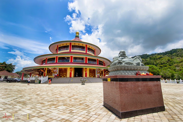 Pagoda Puri Tri Agung